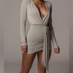 JLUXLABEL Heather Gray V-Neck Top